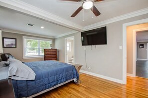 3 habitaciones, tabla de planchar con plancha y wifi gratis