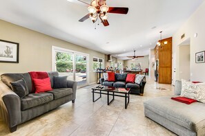 TV, fireplace, DVD player