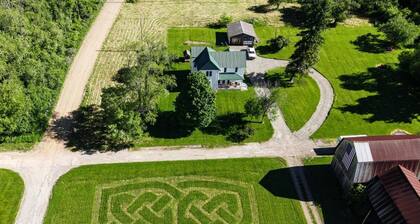 Restored 1880 Farmhouse Modern Amenities & Direct Access to Tall Pines ATV Park