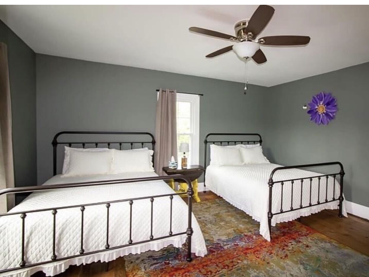 Restored 1880 Farmhouse Modern Amenities & direct access to Tall Pines ATV park 