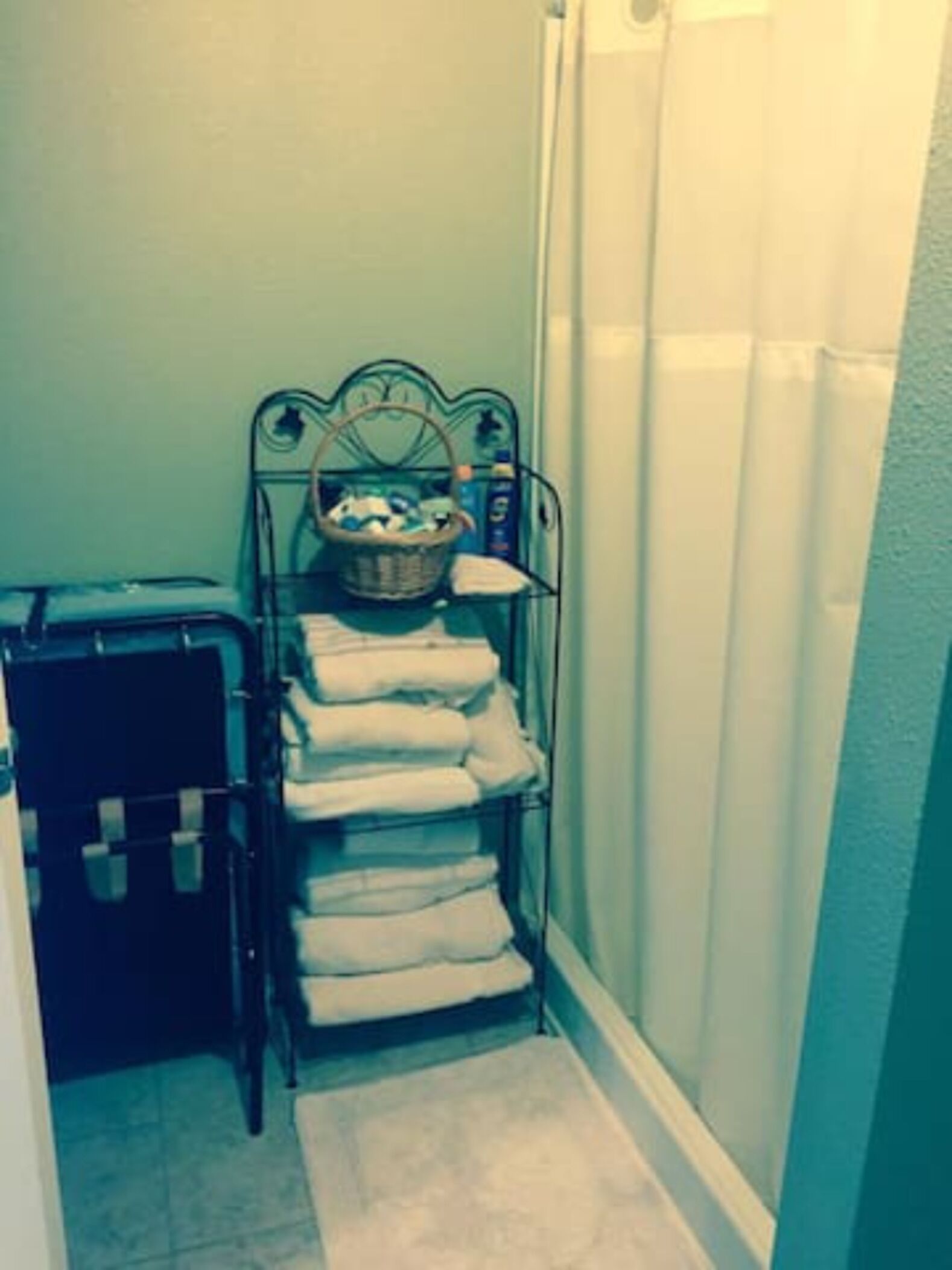 Private Cottage with Pool