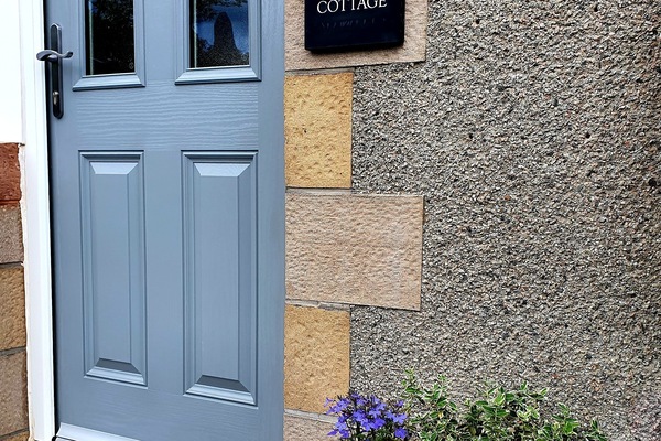 Oakbank Cottage