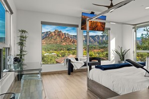 5 chambres, bureau, fer et planche à repasser, lit parapluie