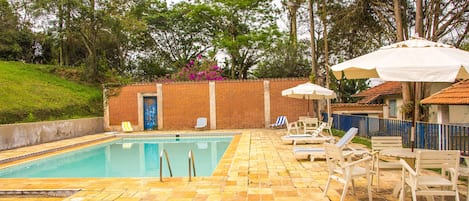 Piscine extérieure