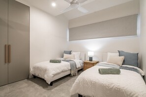 3 bedrooms, free WiFi, bed sheets