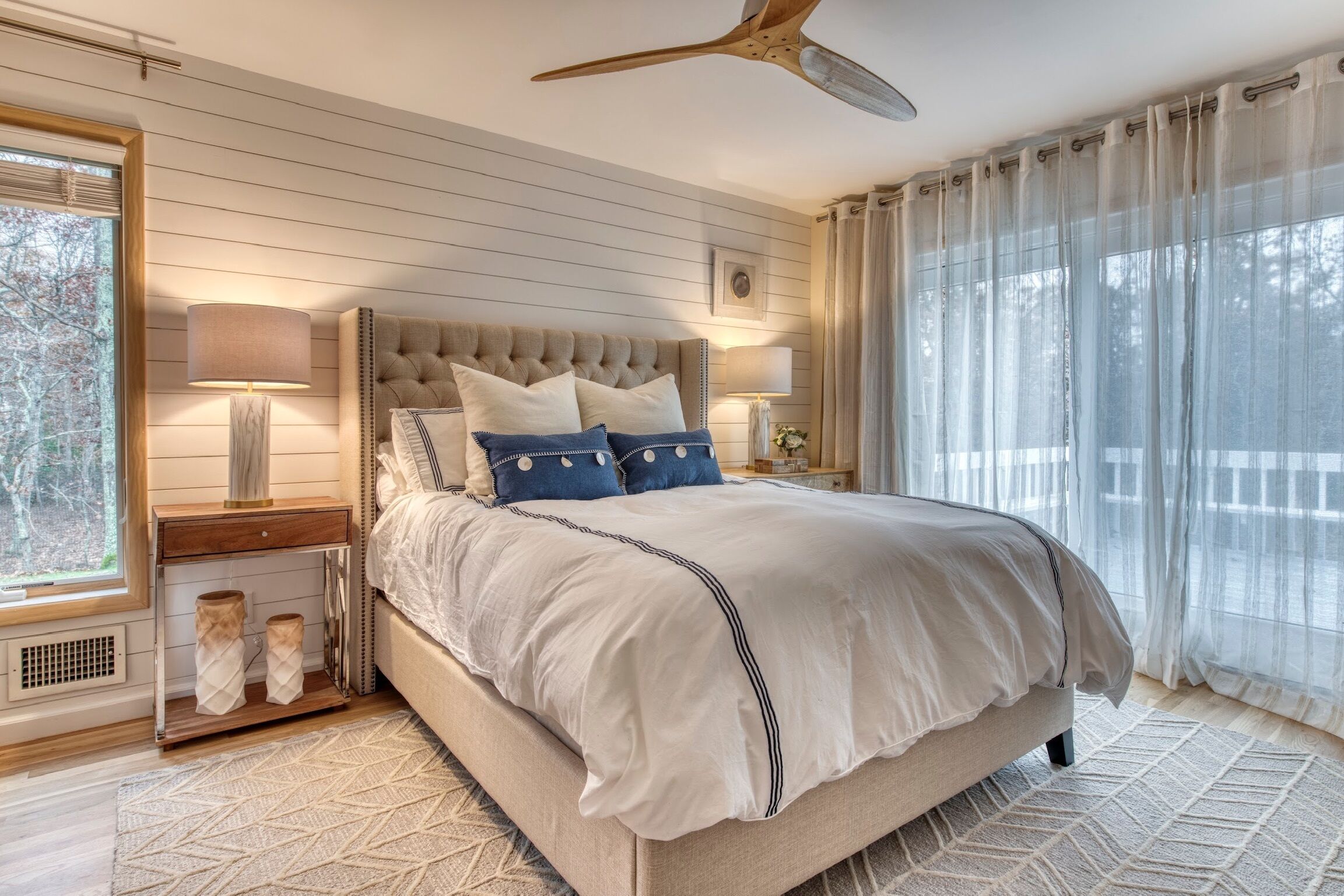 Newly-Renovated Modern Home+HotTub! Southampton/Sag Oasis Steps to Beach/Tennis 