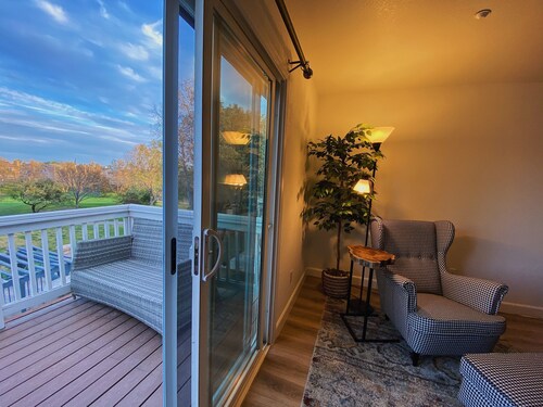 Golf course house with 2 master bedrooms