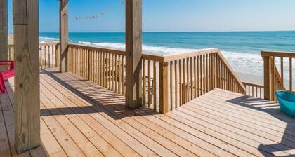 Off Season Short Term Rental Oceanfront Oasis House 5 bedroom, 3.5 bath Elevator