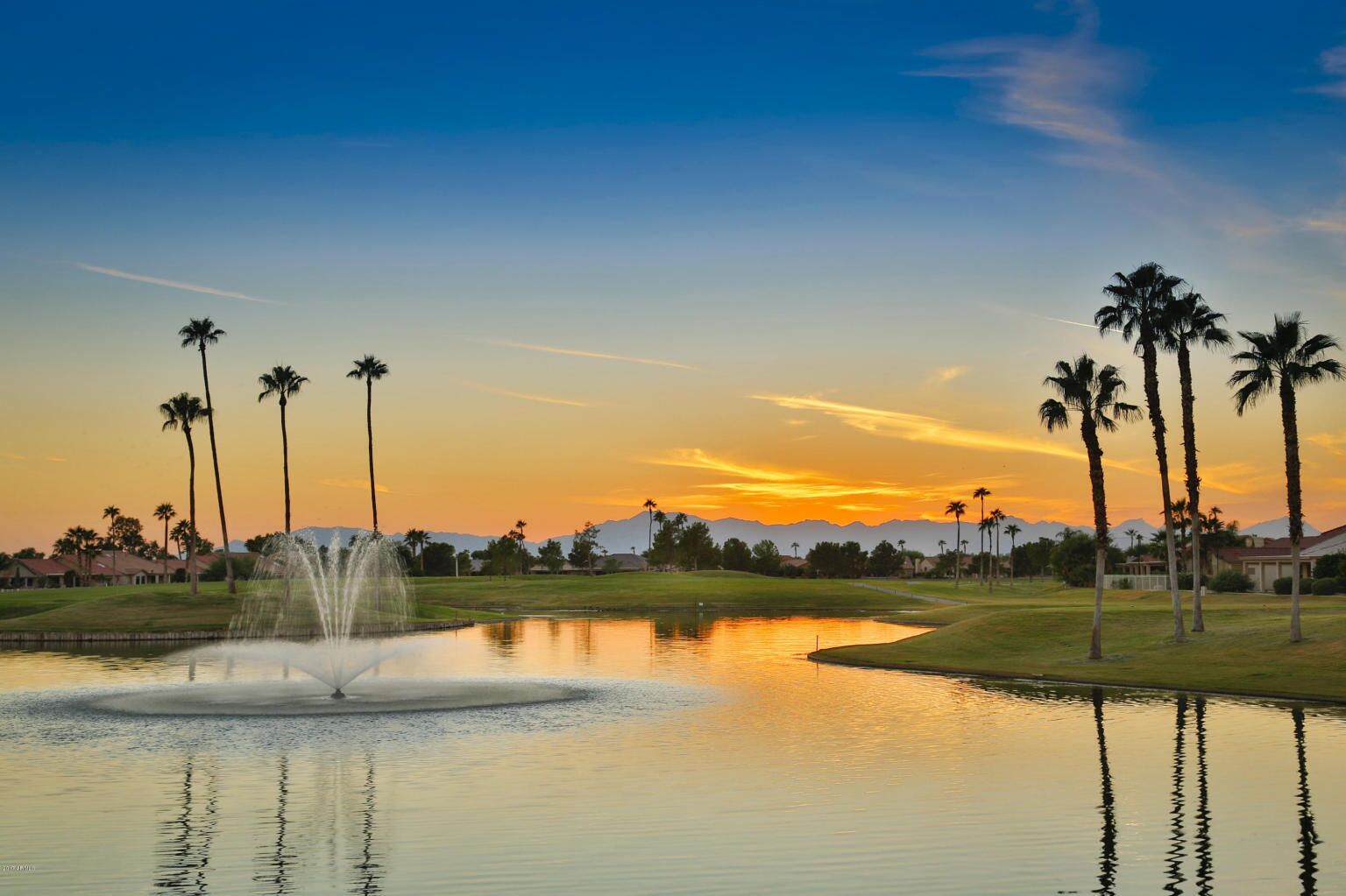 Beautiful  home in award winning sun lakes resort *Free Golf cart.*