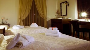 Luxury Villa, 6 Bedrooms, Valley View | Hypo-allergenic bedding, desk, laptop workspace, soundproofing - Luxurious Panoramic View Villa (Archanes-Asterousia)