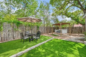 Unclassified image, 3 of 31, button - Romantic-Steps To Main-FirePit! (Fredericksburg)