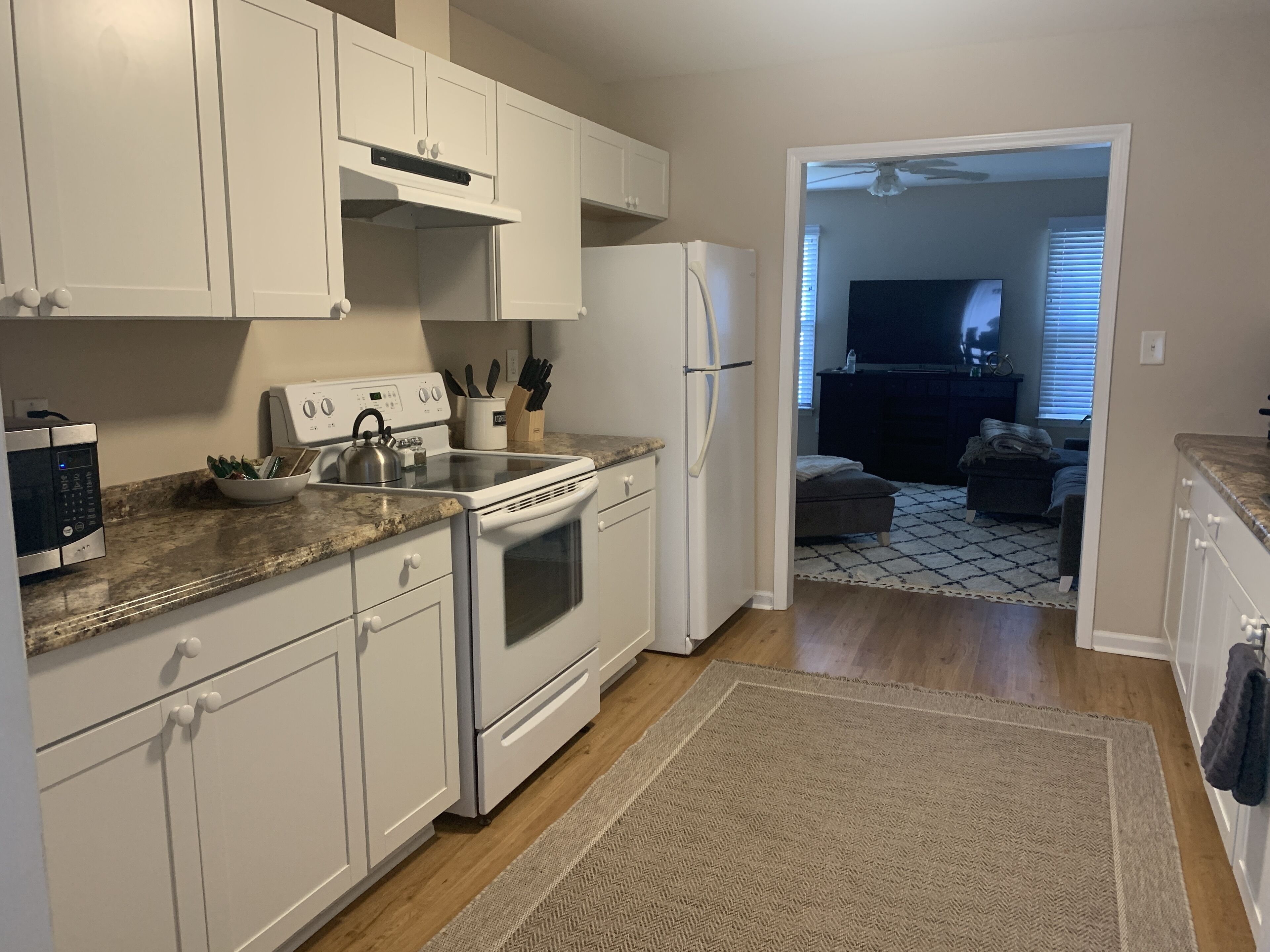 Clean, cozy and updated single story townhouse in a great location! 