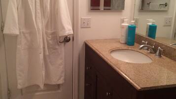 Shower, towels