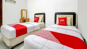 Soundproofing, rollaway beds (surcharge), WiFi (free), bed sheets - Sultan Premiere Setrasari (Bandung)