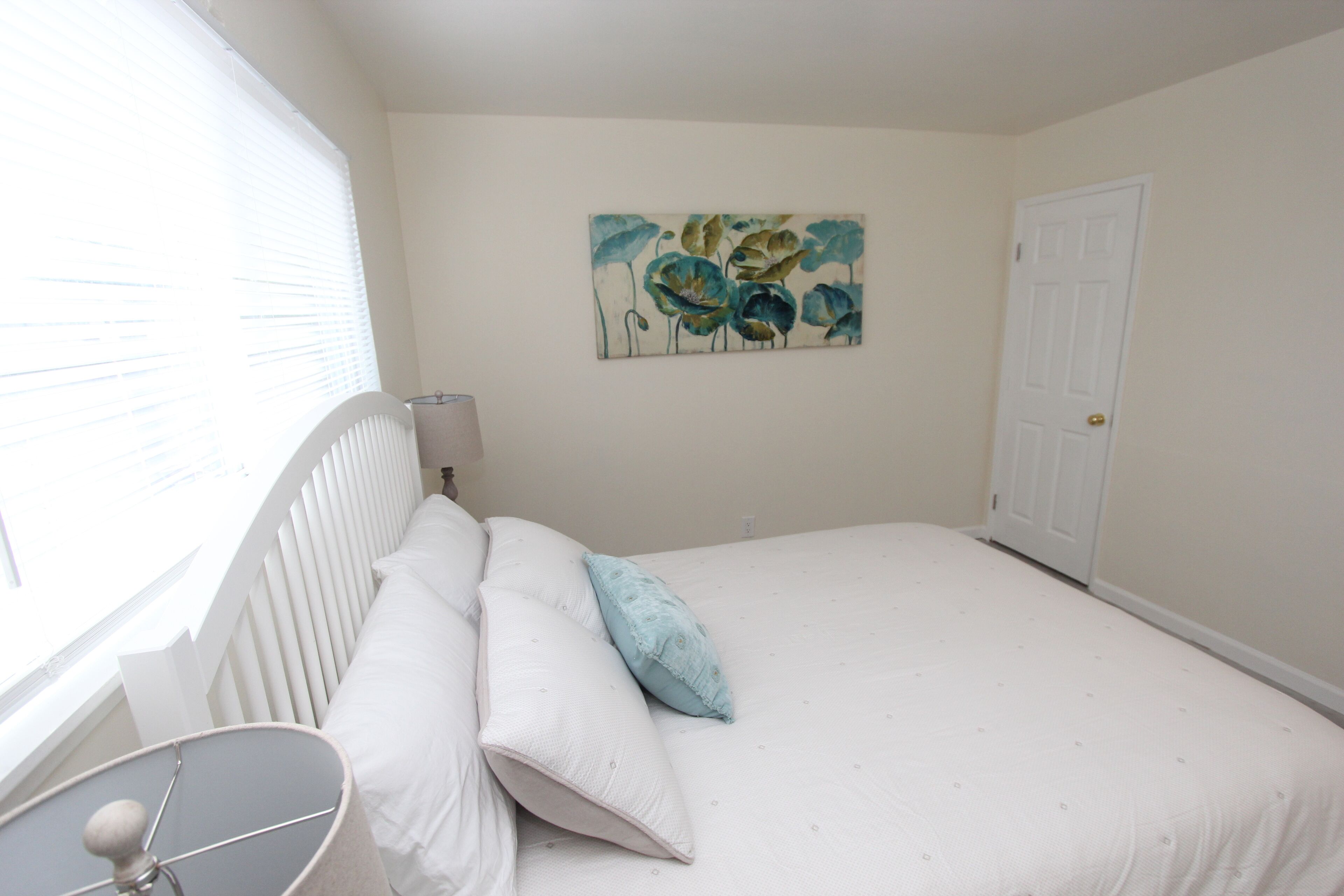 Apart#2 in 4Plex 2B/1B near to Stanford, HQ_FB.