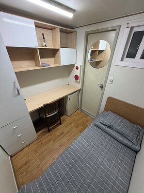 Desk, soundproofing, iron/ironing board, free WiFi - Noble Residence 2nd Korea University (Seoul)