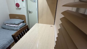 Desk, soundproofing, iron/ironing board, free WiFi