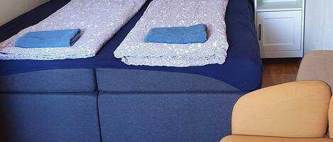 1 bedroom, free WiFi, bed sheets