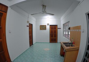 Hallway - OYO 90116 Fbs Inn Hotel (Dungun)