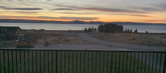 Amazing Bear Lake Cabin - Lake House - Moose Point w/ Private Pickleball Court