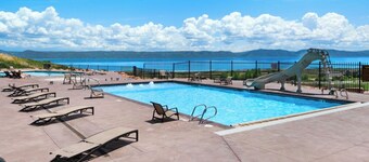 Amazing Bear Lake Cabin - Lake House - Moose Point w/ Private Pickleball Court