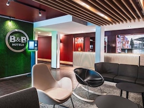 Lobby - B&B Hotel München-Messe (Aschheim)