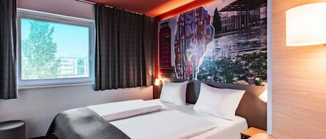 Bureau, chambres insonorisées, Wi-Fi gratuit, draps fournis