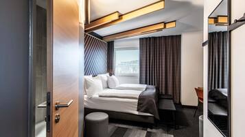 Premium-Doppelzimmer | Schreibtisch, schallisolierte Zimmer, kostenloses WLAN, Bettwäsche