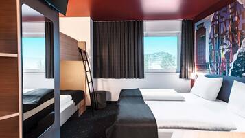 Schreibtisch, schallisolierte Zimmer, kostenloses WLAN, Bettwäsche