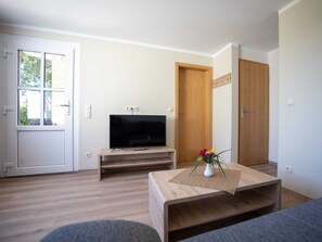 Unclassified image, 5 of 10, button