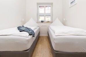 2 sovrum, resesäng och wi-fi