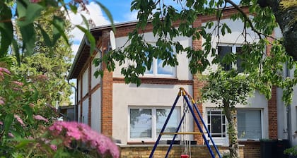 HB Landhaus am Bauernhof in Ostseeland - 4-room country house with barbecue terrace