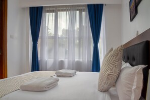 Iron/ironing board, free WiFi, bed sheets - Casa Misa Riverside (Nairobi)