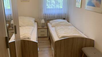 3 bedrooms, free WiFi, bed sheets