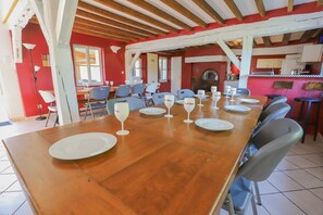 Dining - Crazy Villa Luigny (28) - Heated pool - City Stade - 1h20 Paris - 30P (Luigny)