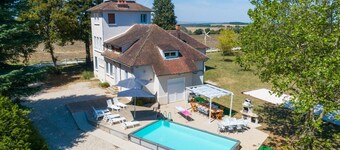 Crazy Villa Radar (89) - Heated pool - Multisports field - 2h Paris - 30p.