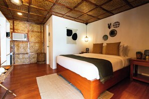 Beachfront Queen Room | ห้องพักตกแต่งอย่างมีเอกลักษณ์, ตกแต่งพิเศษโดยเฉพาะ, โต๊ะทำงาน