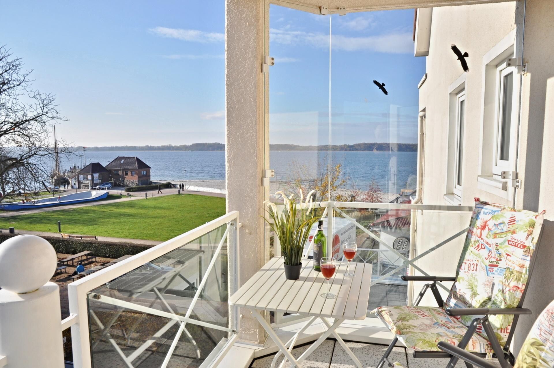 Panorama 15 - Beachfront apartment with harbor and Baltic Sea views