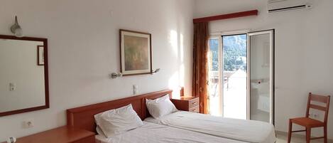 2 soveværelser, pengeskab på værelset, Wi-Fi, sengetøj