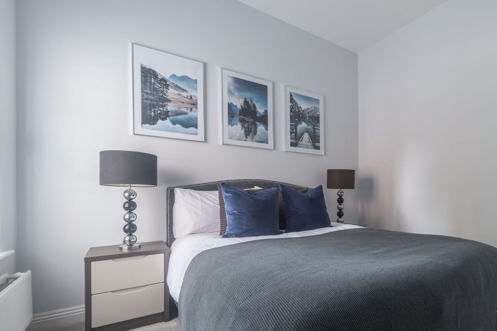 Luxury Ascot Apartment Close To Racecourse No 1
