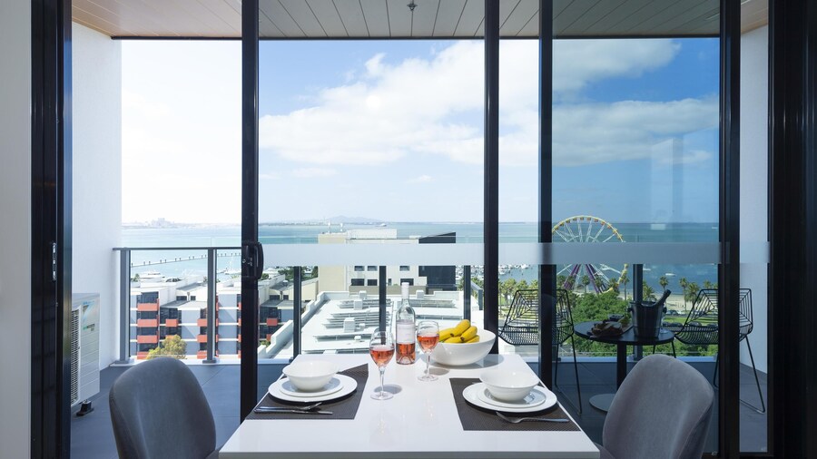 Oaks R Suites Geelong