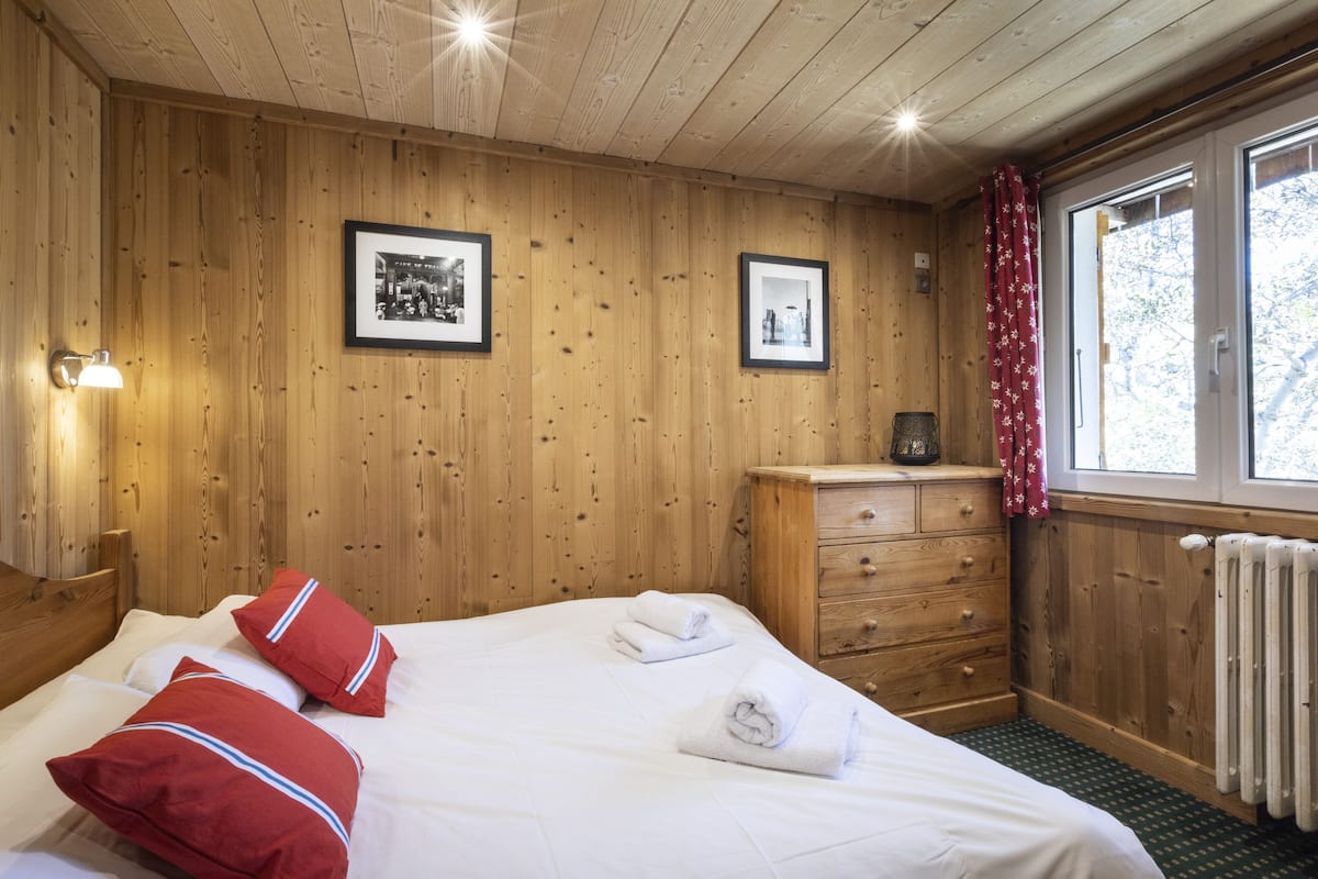 Coffres-forts dans les chambres, chambres insonorisées, Wi-Fi gratuit