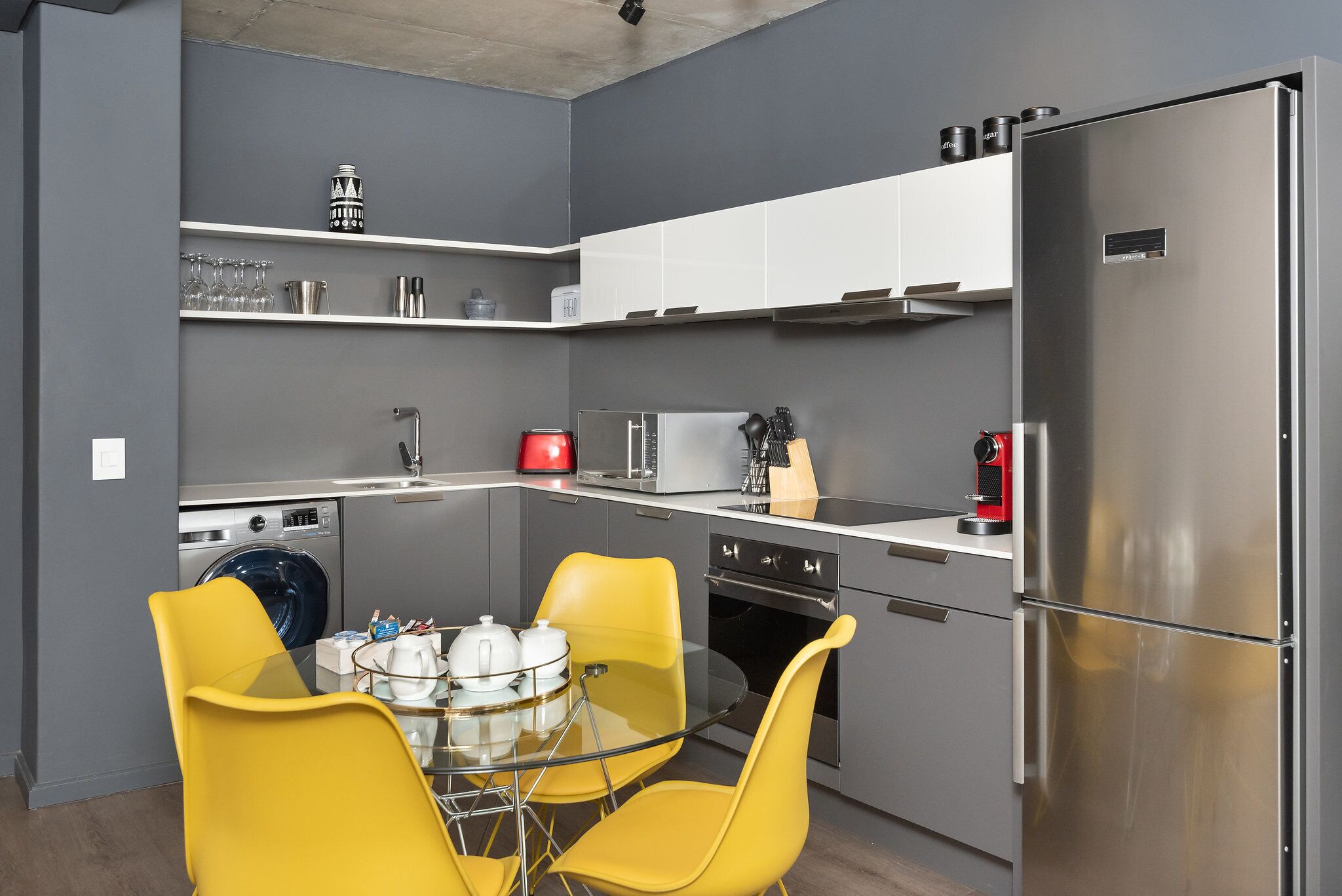 Deluxe Apartment | Private kitchen | Espresso maker, full-sized fridge, microwave, oven