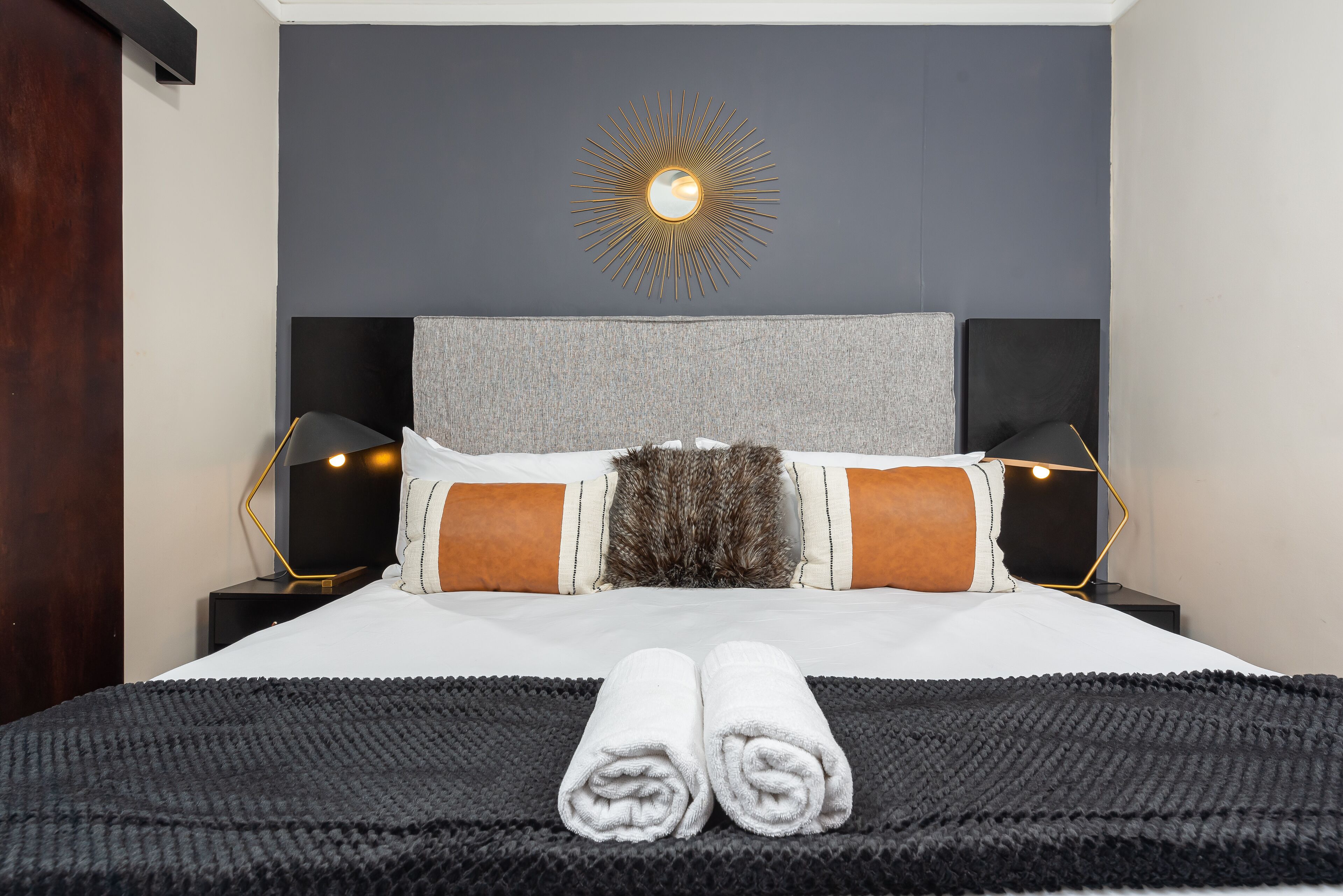 Premier Apartment | 1 bedroom, in-room safe, desk, laptop workspace