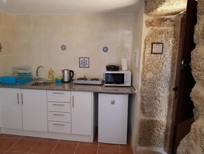 Fridge, microwave, toaster, blender