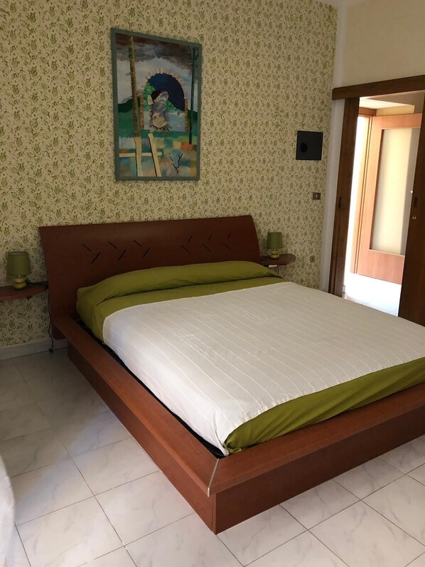 2 bedrooms, WiFi, bed sheets, wheelchair access - pizzone residence inero stable 6 beds (Popoli)