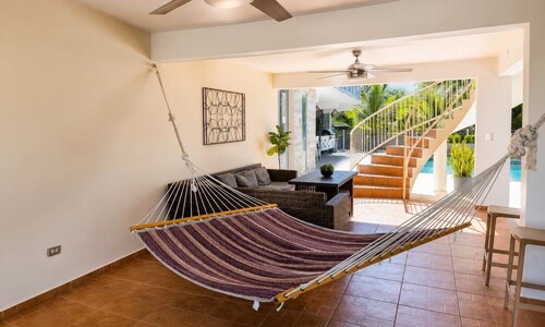 Palm's Bohemian House with Private Pool