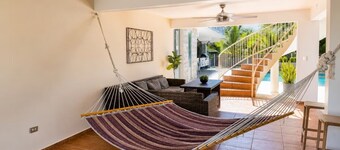 Palm's Bohemian House with Private Pool