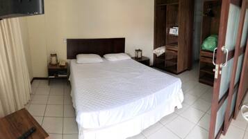 Apartamento econômico | 2 quartos, Wi-Fi de cortesia, roupa de cama