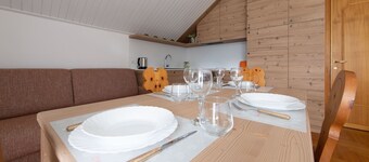 Besta 2 - Two Bedroom Apartment, Sleeps 5